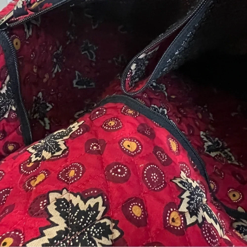 Vintage VERA BRADLEY Red Coin 1999 Garment Bag Leaves Green Floral Quilted USA